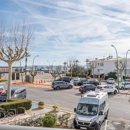 Agradable Y Moderno Duplex A 50 M De La Playa - Hisp-288-60 Empuriabrava