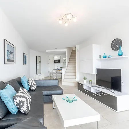 Apartament Agreable Duplex Moderne Pres De La Plage, Climatisation, Superbe Vue Empuriabrava